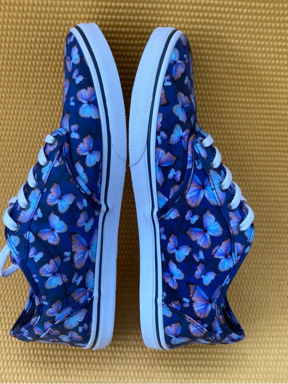 Vans butterfly sneakers size 7.5 Purple/ Blue - Picture 5 of 8